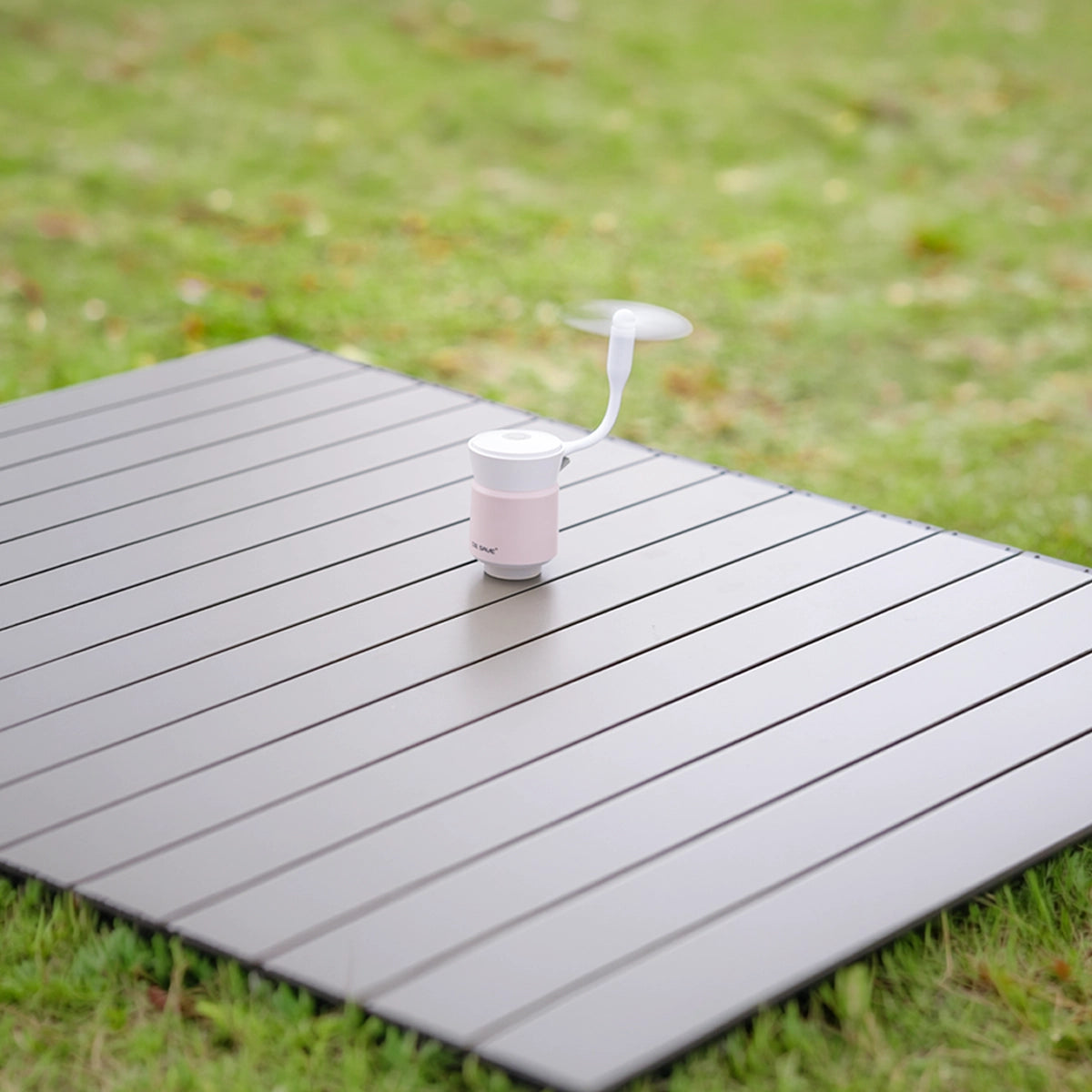 USB air pump for outdoor use